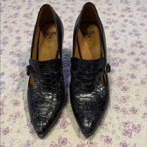 Women's Black Faux-Snakeskin Pointed Toe Mary Jane Heels